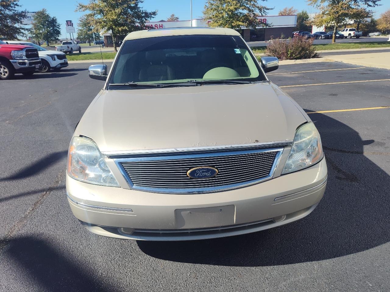Ford Five Hundred 4dr Sdn Limited 2005