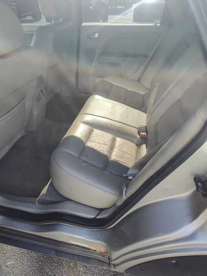Ford Five Hundred 4dr Sdn Limited 2005