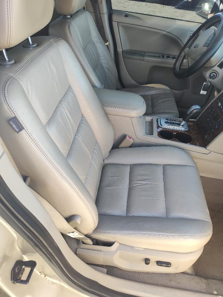 Ford Five Hundred 4dr Sdn Limited 2005