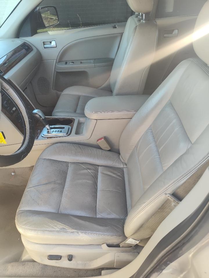 Ford Five Hundred 4dr Sdn Limited 2005