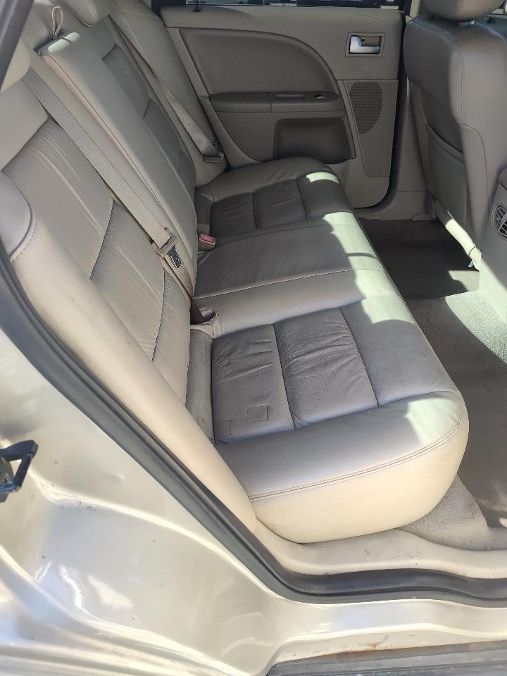 Ford Five Hundred 4dr Sdn Limited 2005
