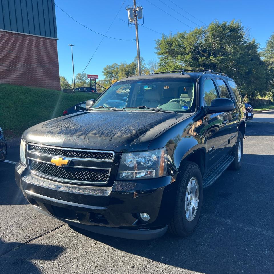 Chevrolet Tahoe 4WD 4dr 1500 LT 2013