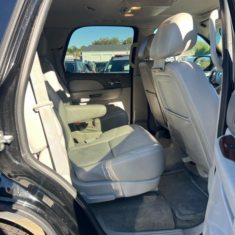 Chevrolet Tahoe 4WD 4dr 1500 LT 2013