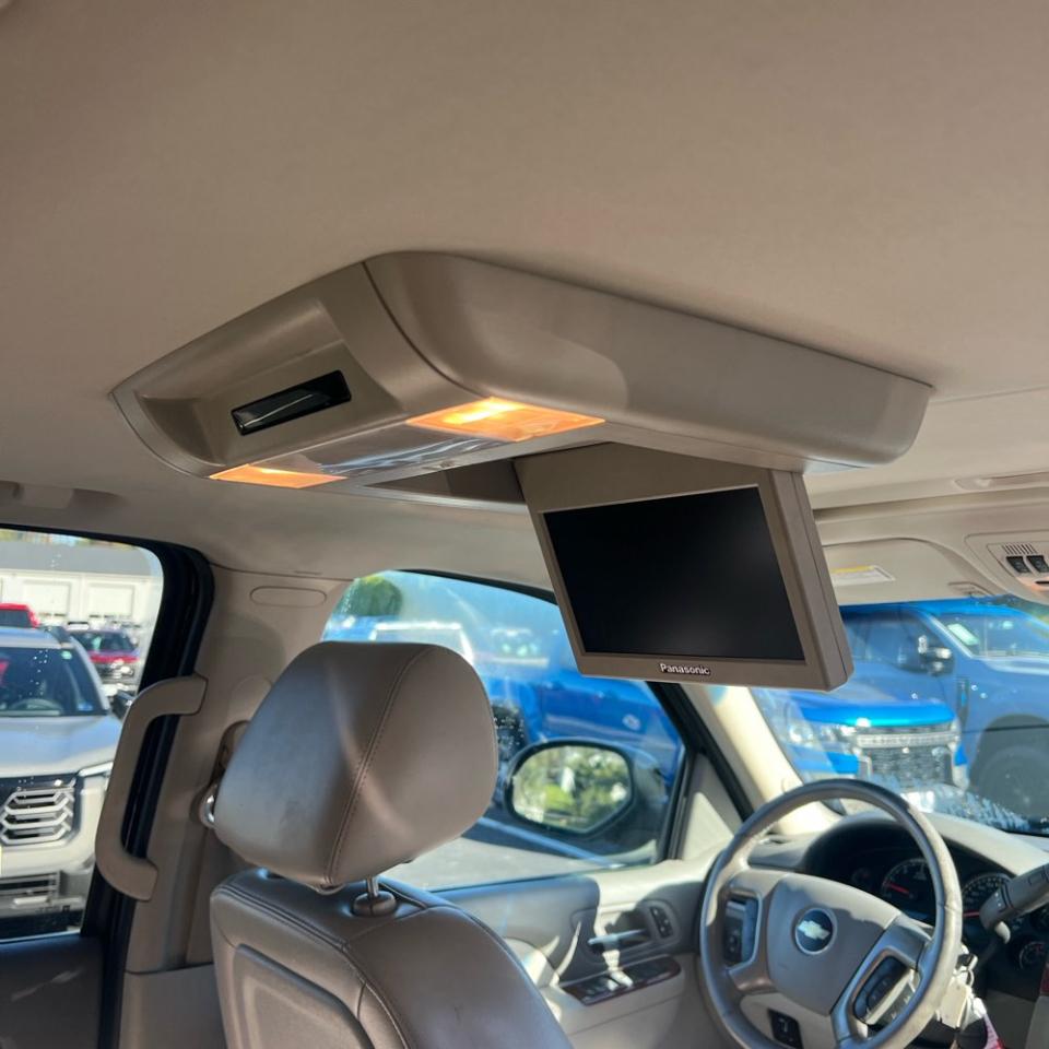 Chevrolet Tahoe 4WD 4dr 1500 LT 2013