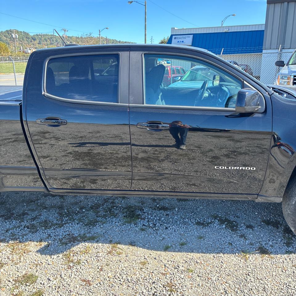 Chevrolet Colorado 4WD Crew Cab 141" LT 2022