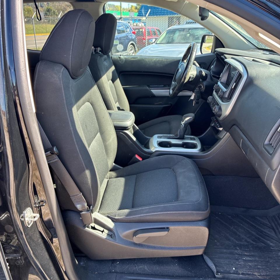 Chevrolet Colorado 4WD Crew Cab 141" LT 2022