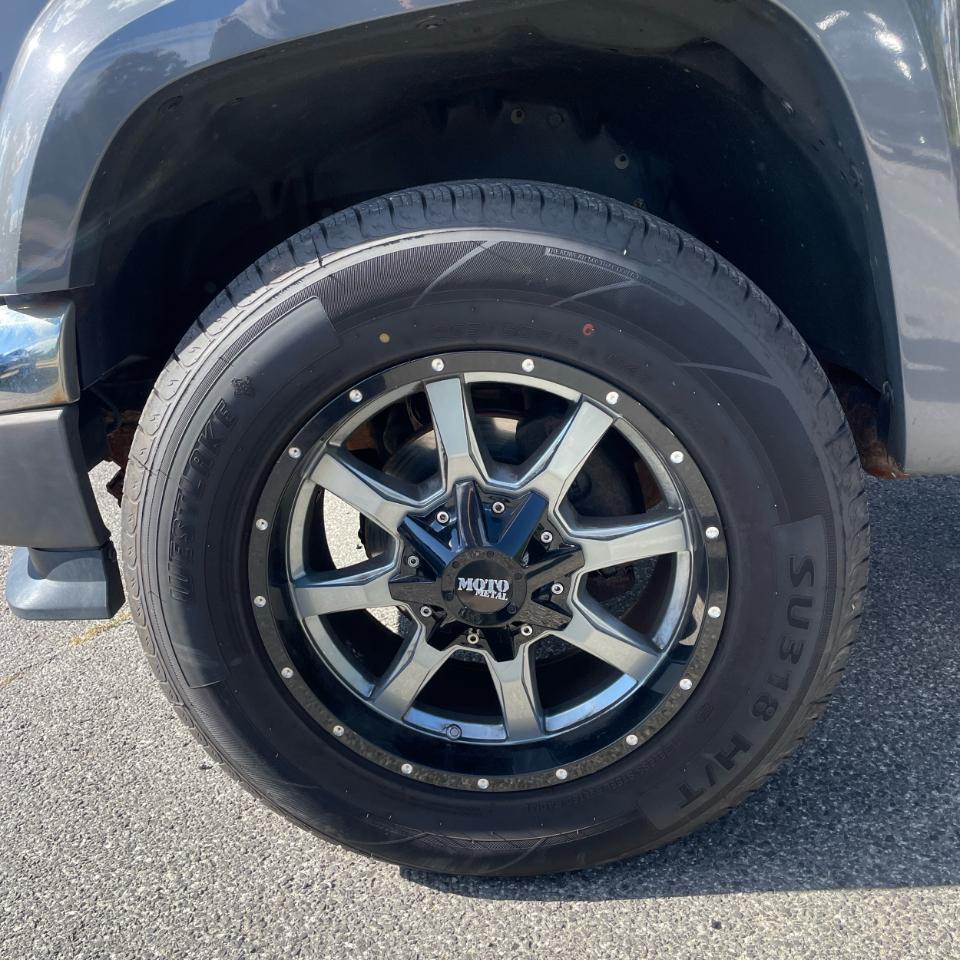 Chevrolet Colorado 4WD Crew Cab LT w/2LT 2012