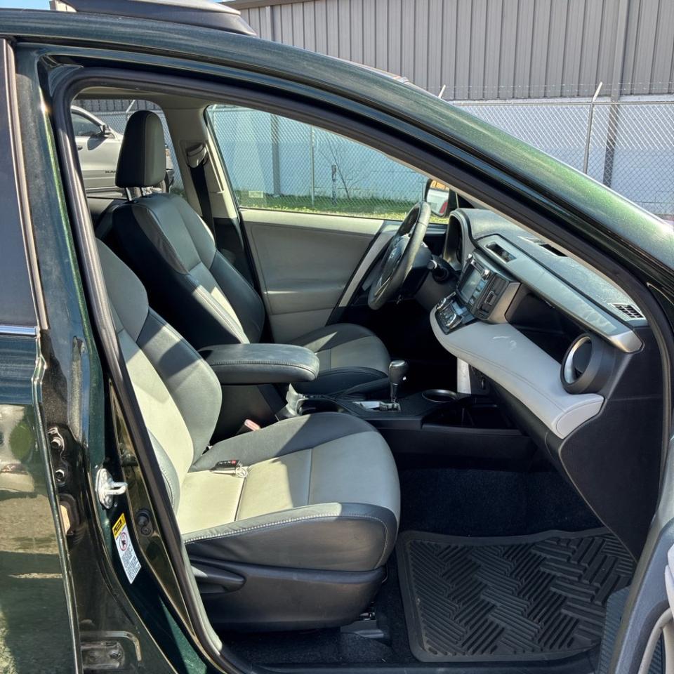 Toyota RAV4 AWD 4dr Limited (Natl) 2013