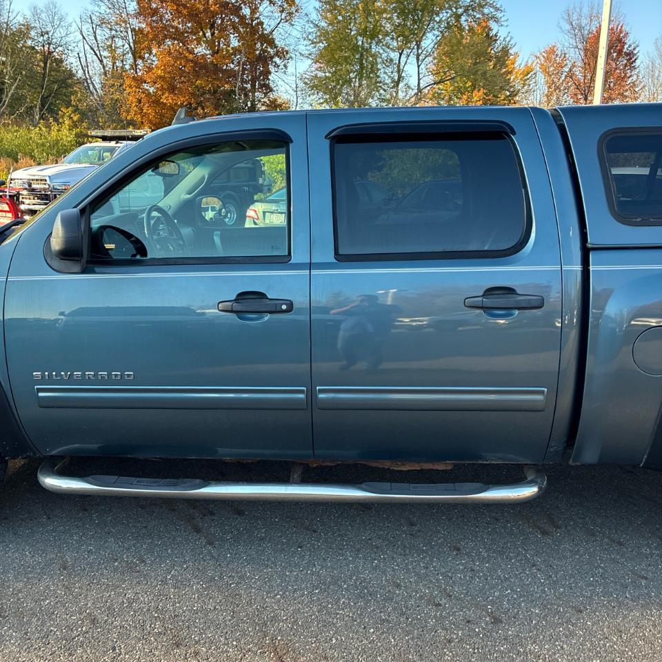 Chevrolet Silverado 1500 4WD Crew Cab 143.5" LT 2011