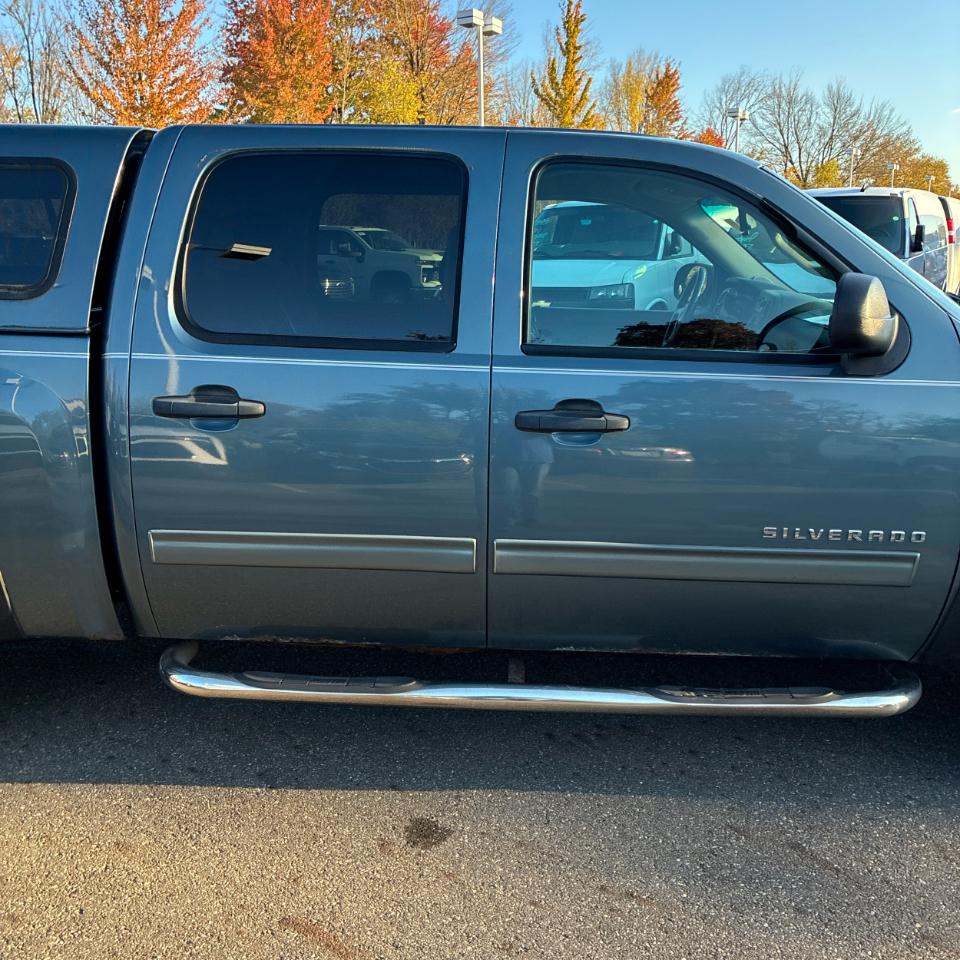 Chevrolet Silverado 1500 4WD Crew Cab 143.5" LT 2011