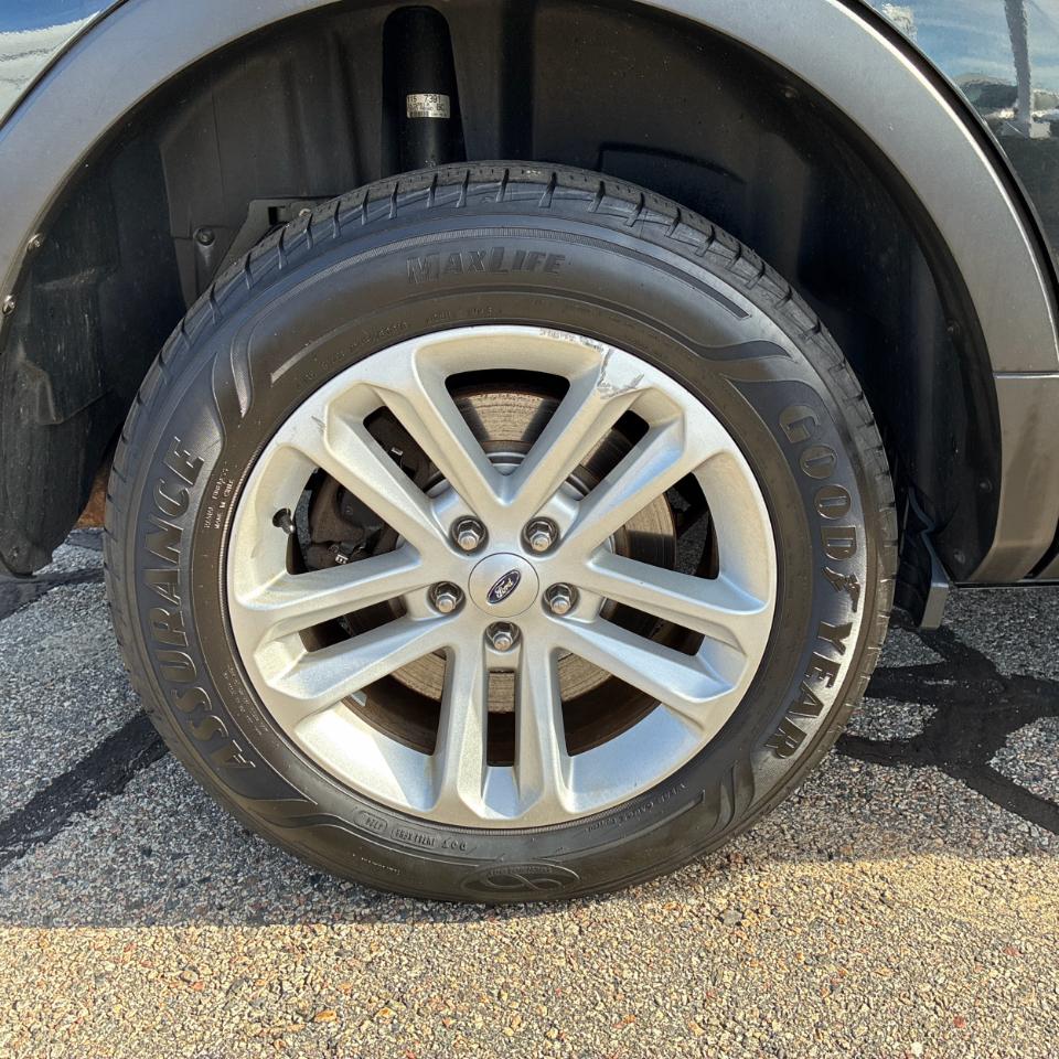 Ford Explorer 4WD 4dr XLT 2015