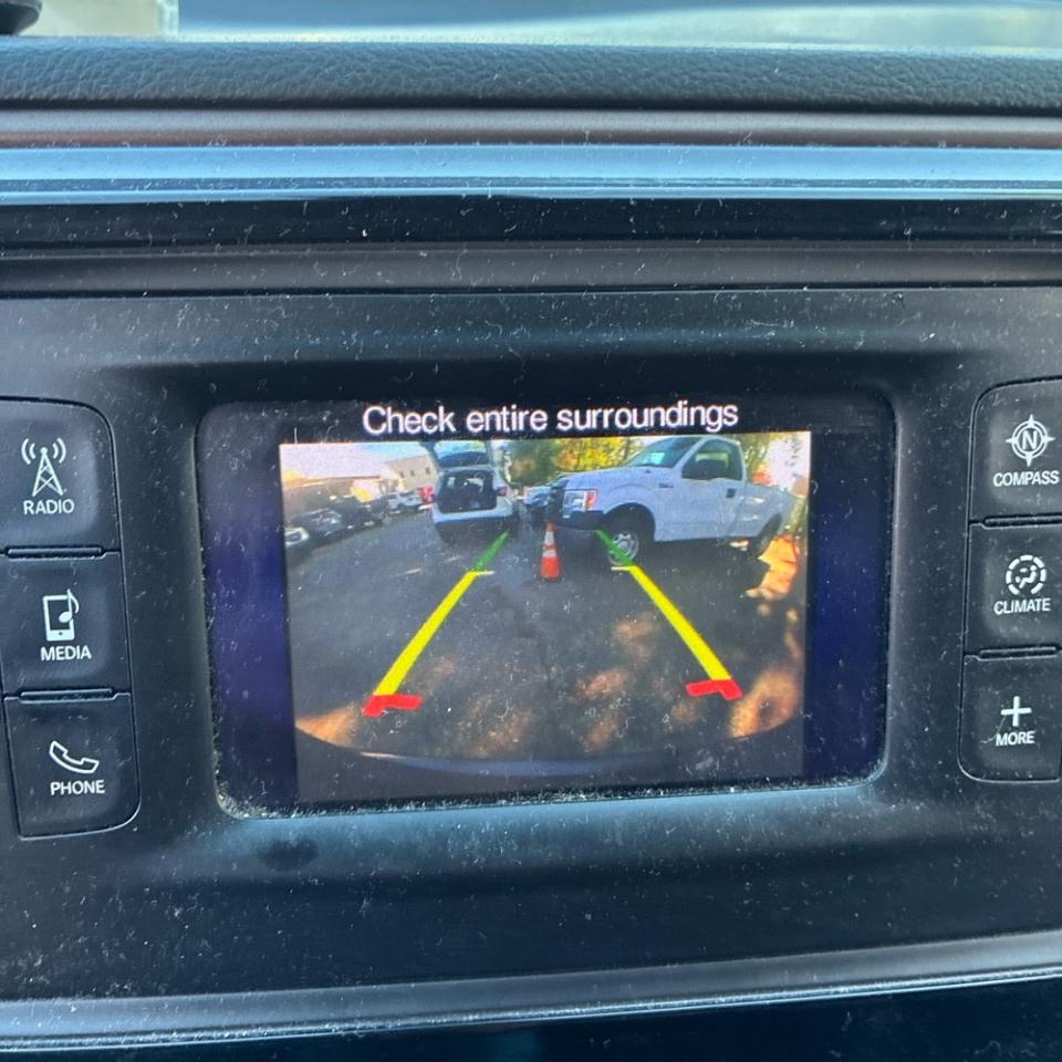 Chrysler Pacifica Touring FWD 2017