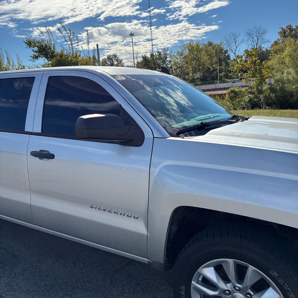 Chevrolet Silverado 1500 4WD Crew Cab 143.5" Work Truck 2015
