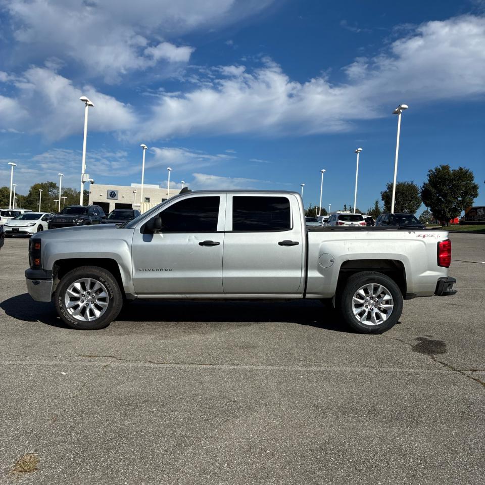 Chevrolet Silverado 1500 4WD Crew Cab 143.5" Work Truck 2015
