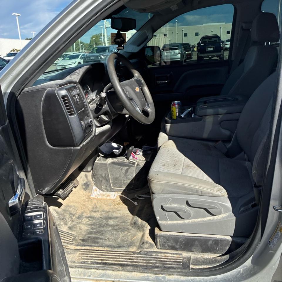 Chevrolet Silverado 1500 4WD Crew Cab 143.5" Work Truck 2015