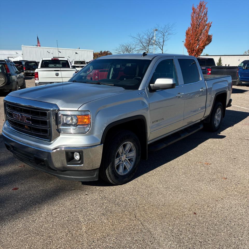 GMC Sierra 1500 4WD Crew Cab 143.5" SLE 2014