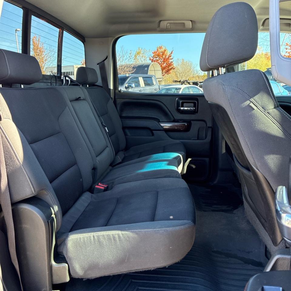 GMC Sierra 1500 4WD Crew Cab 143.5" SLE 2014