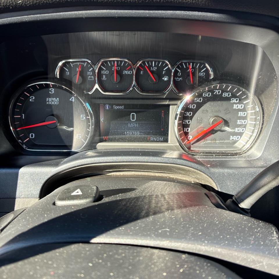 GMC Sierra 1500 4WD Crew Cab 143.5" SLE 2014
