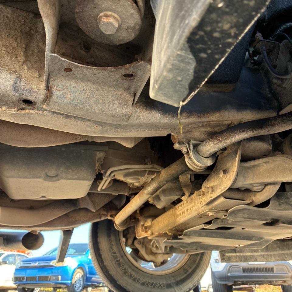 GMC Sierra 1500 4WD Crew Cab 143.5" SLE 2014