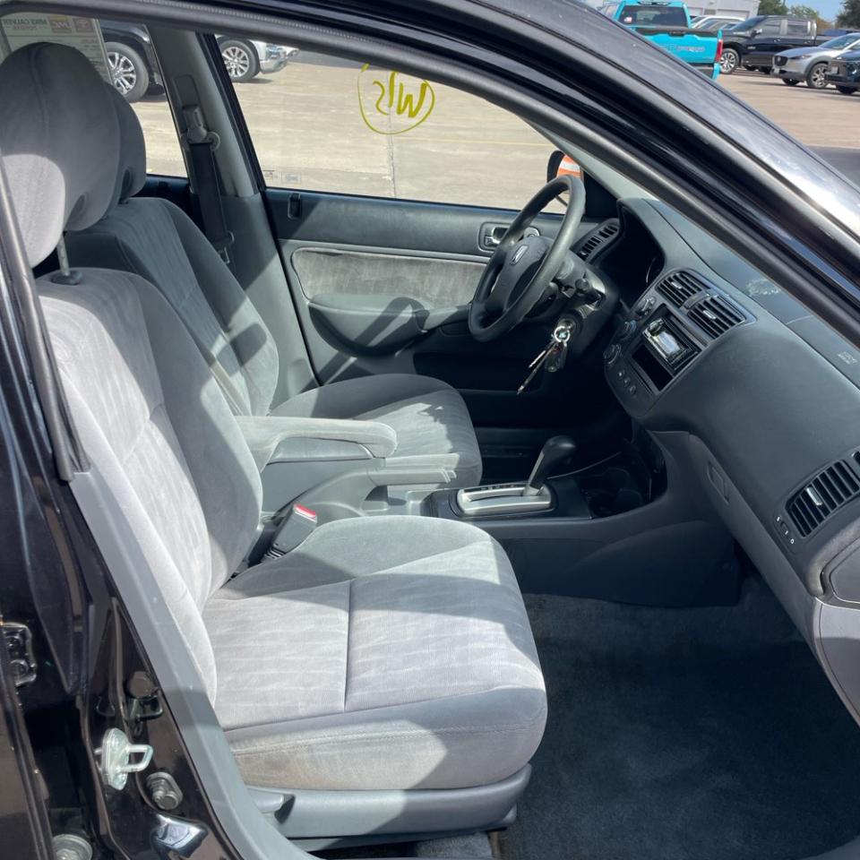 Honda Civic 4dr Sdn EX Auto 2004