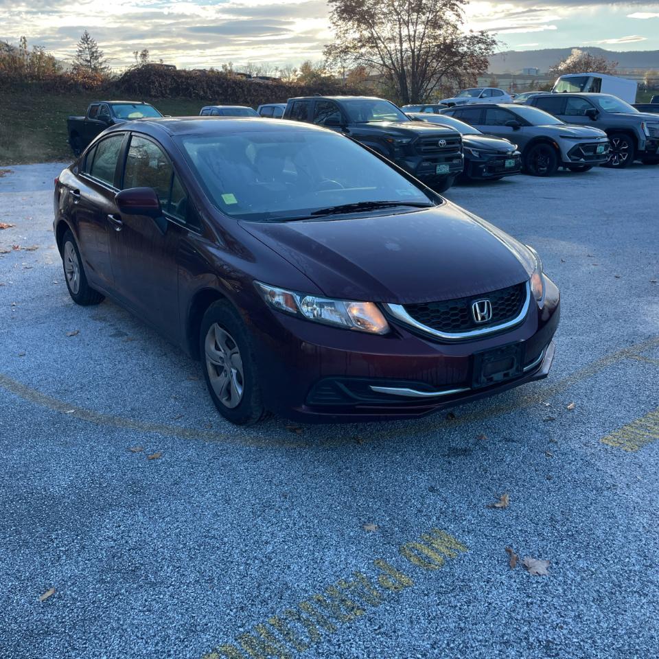 Honda Civic Sedan 4dr CVT LX 2015