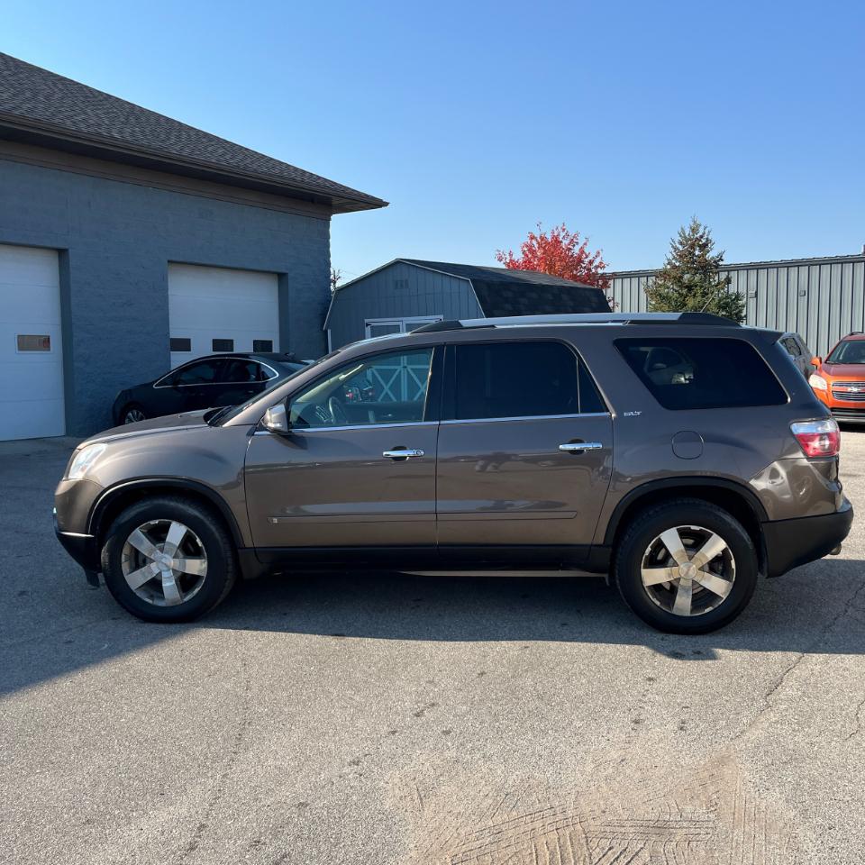 GMC Acadia FWD 4dr SLT1 2010