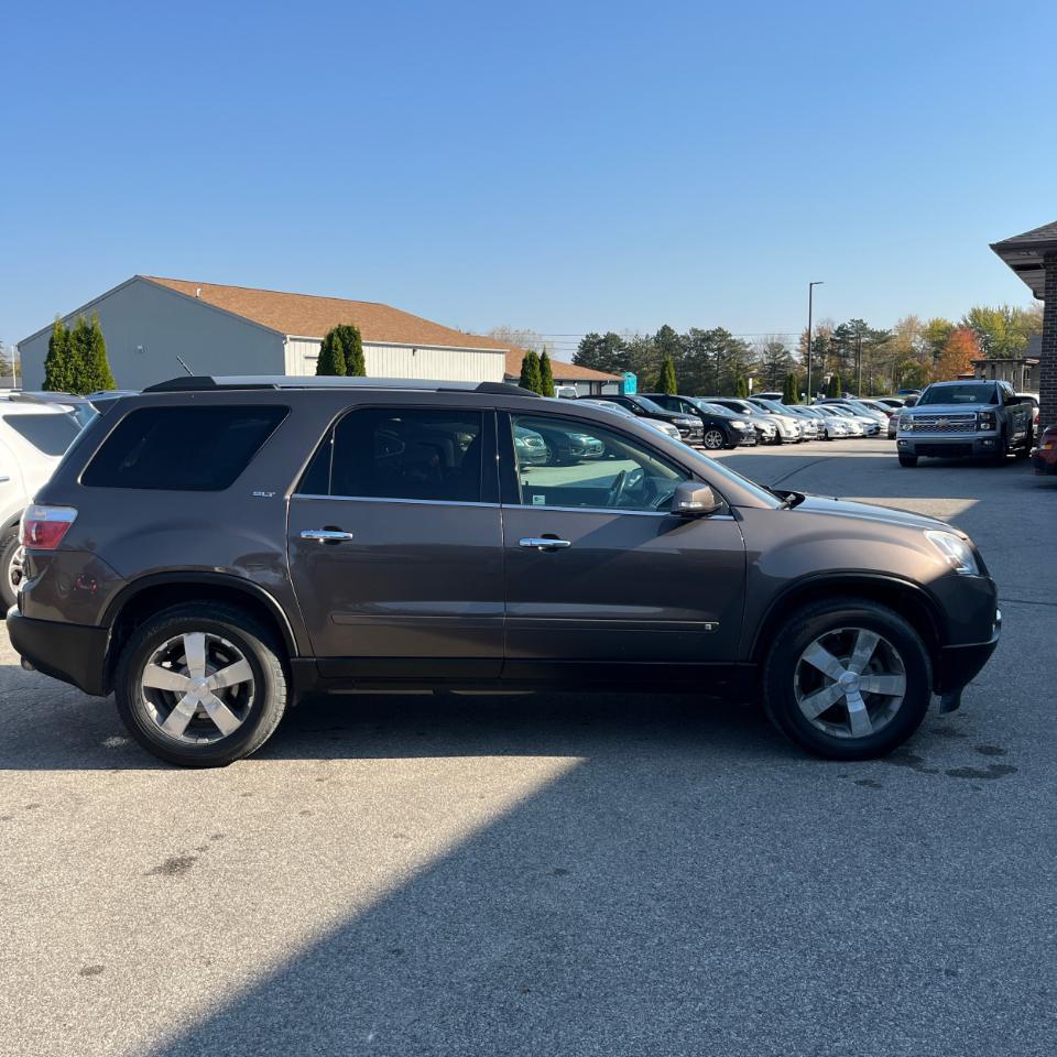 GMC Acadia FWD 4dr SLT1 2010