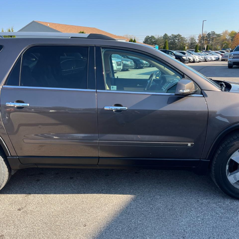 GMC Acadia FWD 4dr SLT1 2010