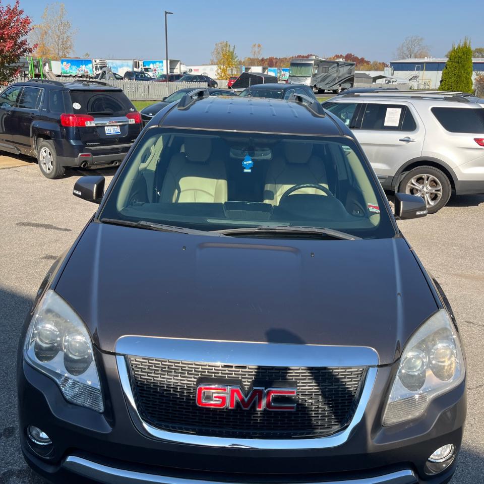 GMC Acadia FWD 4dr SLT1 2010