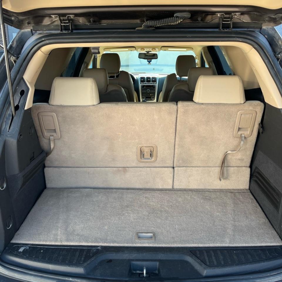 GMC Acadia FWD 4dr SLT1 2010