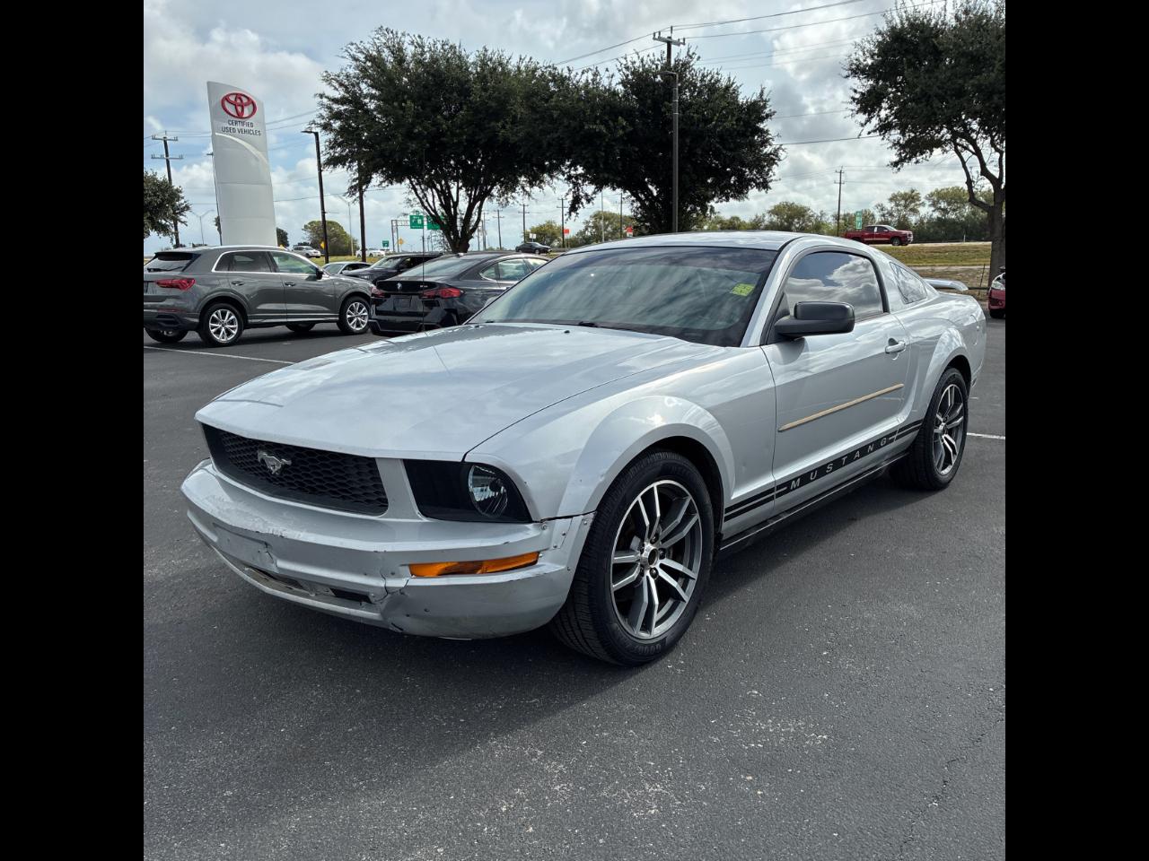 Ford Mustang 2dr Cpe Standard 2006