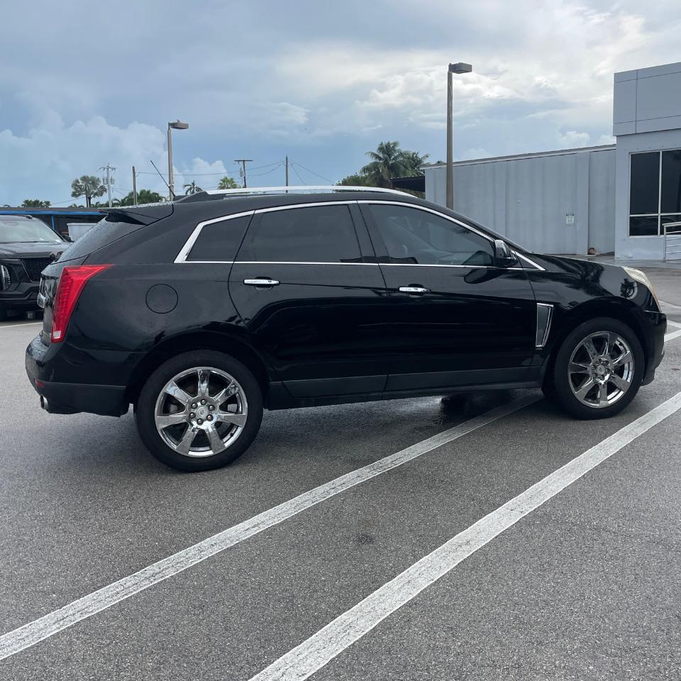 Cadillac SRX FWD 4dr Luxury Collection 2015