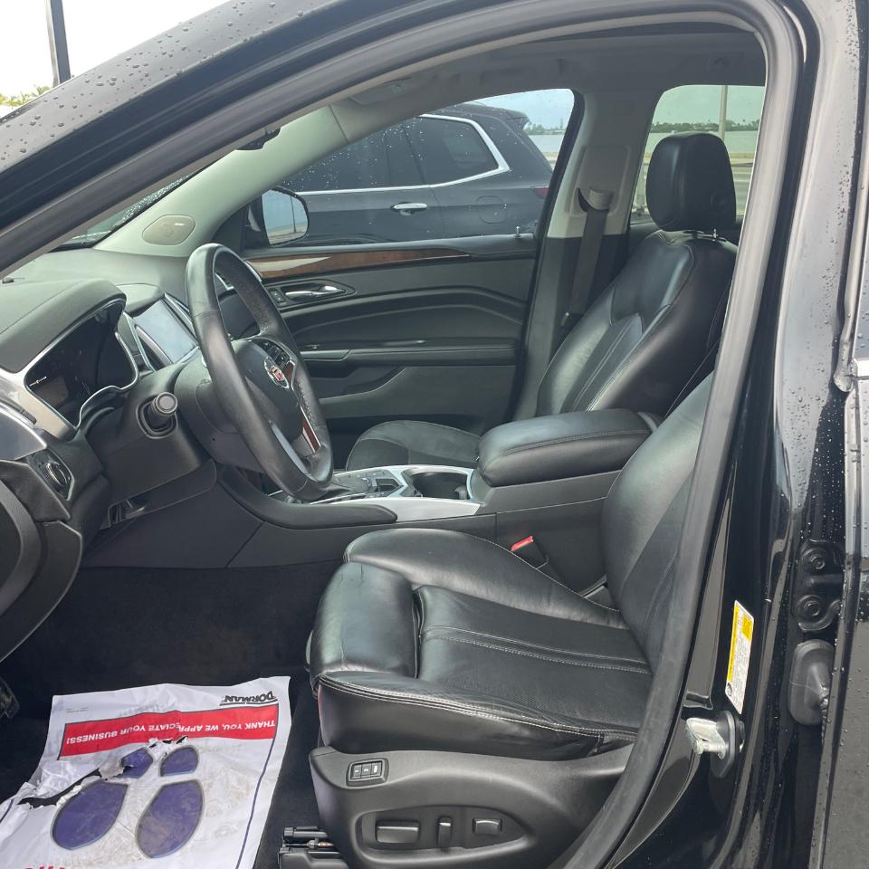 Cadillac SRX FWD 4dr Luxury Collection 2015