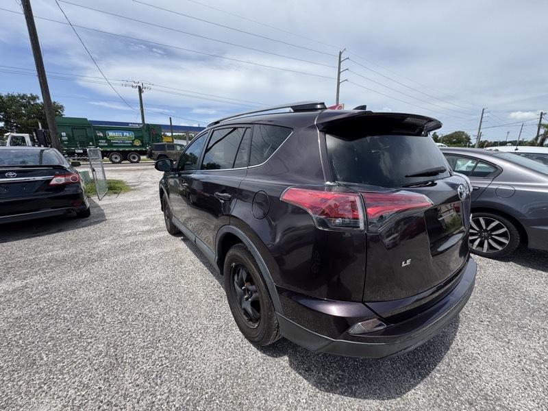 Toyota RAV4  2017