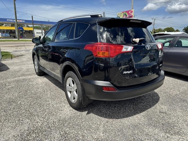 Toyota RAV4  2014
