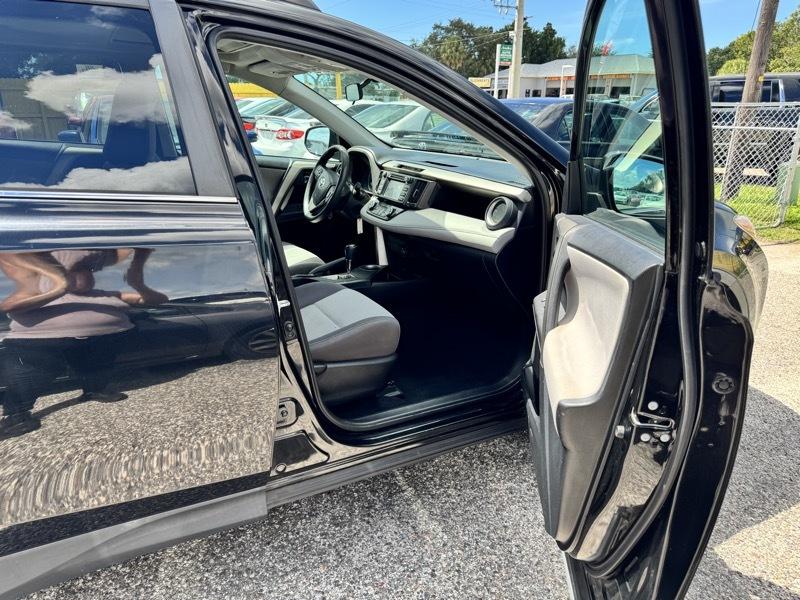 Toyota RAV4  2014