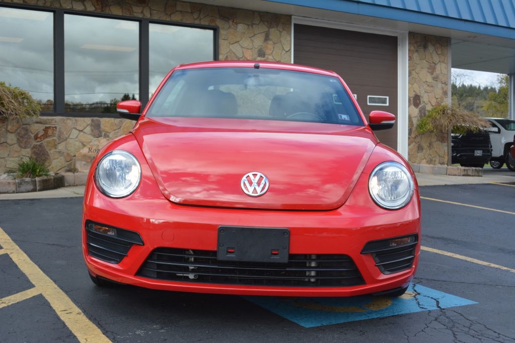 Volkswagen Beetle  2019 Volkswagen Beetle  2019