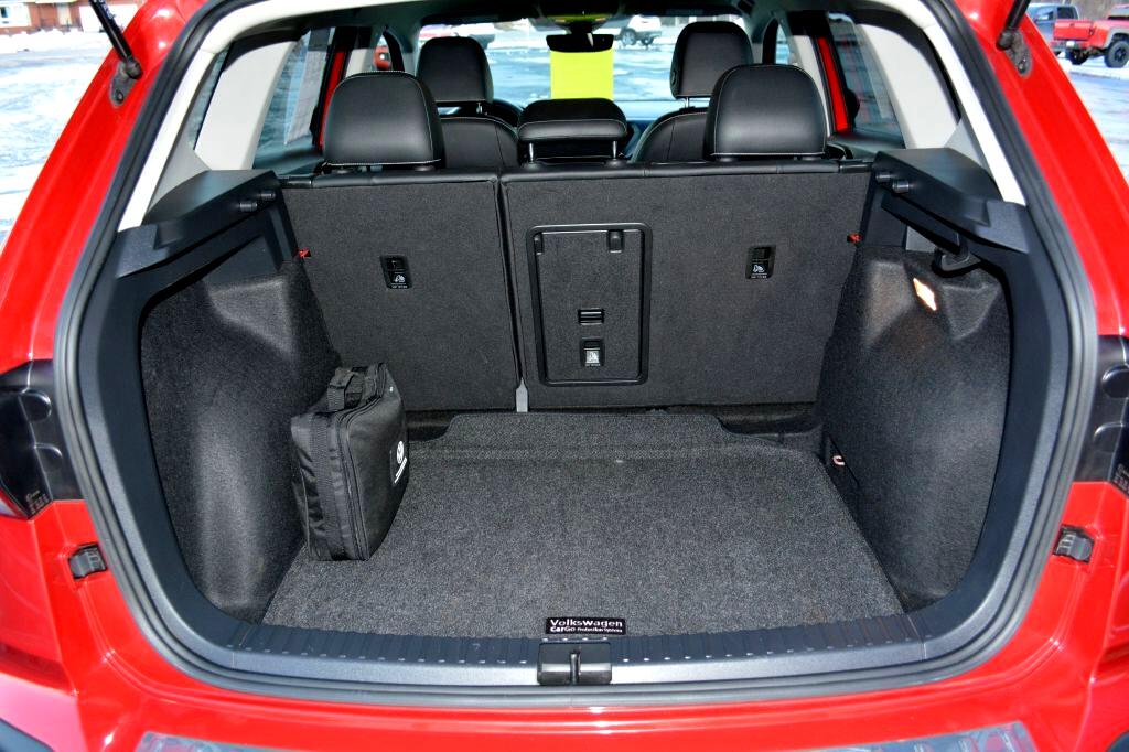 Volkswagen Taos  2023