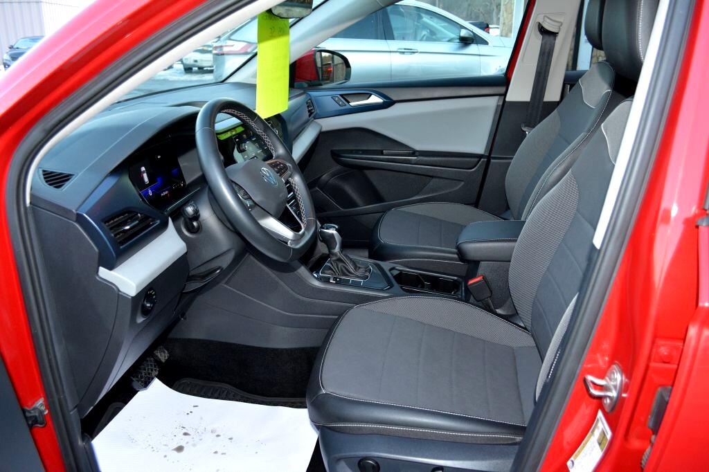 Volkswagen Taos  2023