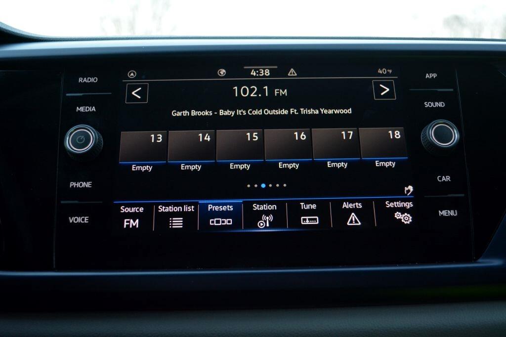 Volkswagen Taos  2023