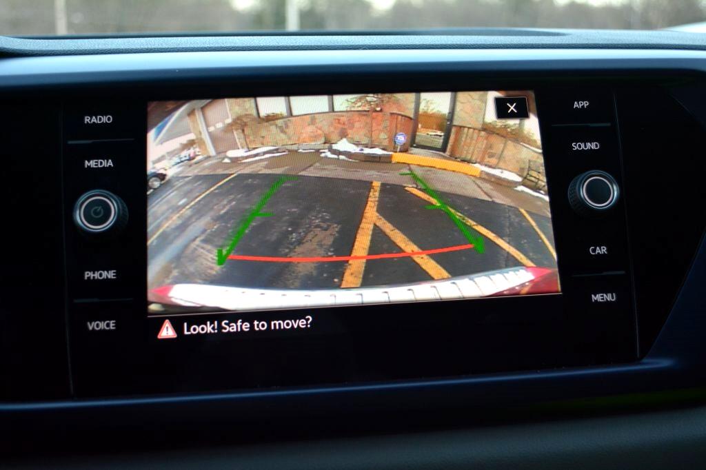 Volkswagen Taos  2023