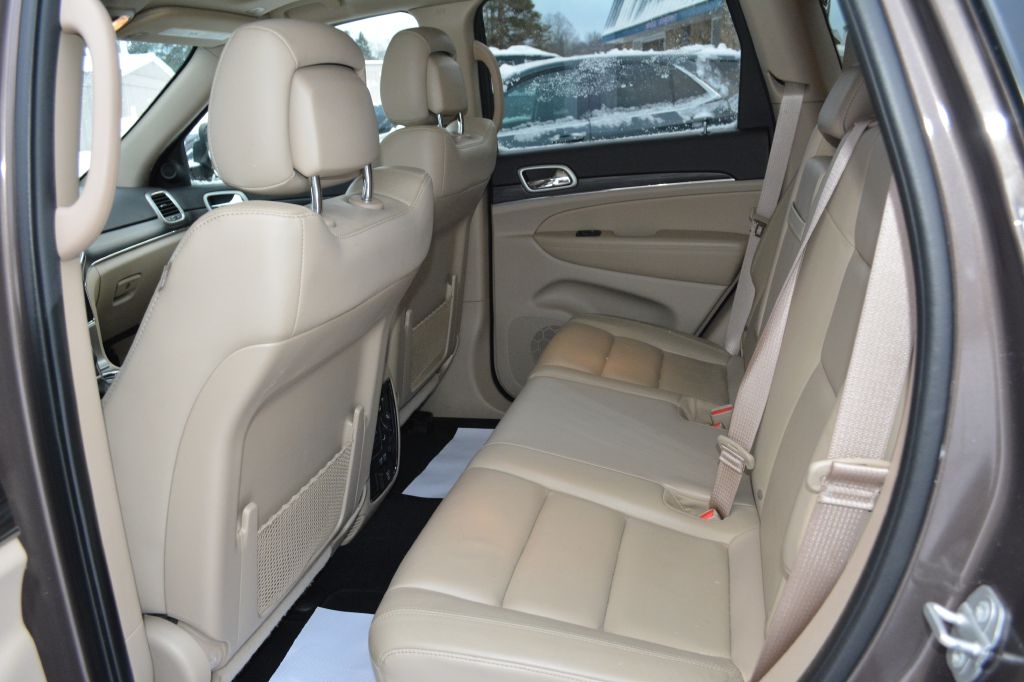 Jeep Grand Cherokee  2021