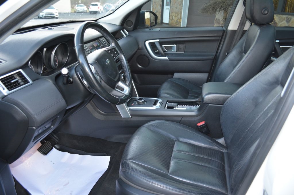 Land Rover Discovery Sport  2017