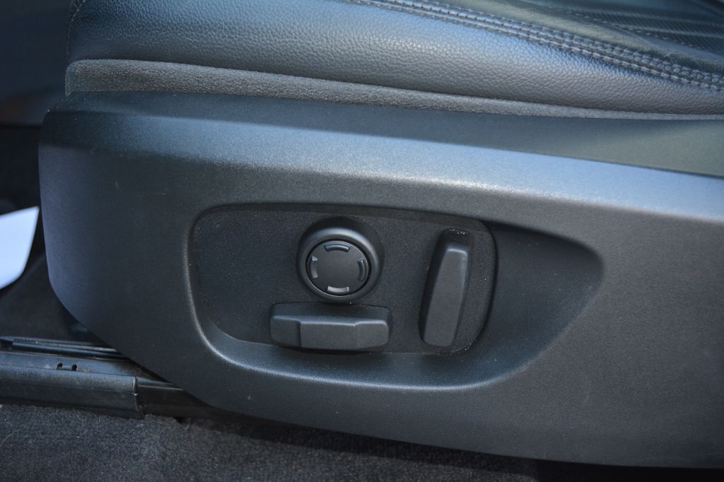 Land Rover Discovery Sport  2017