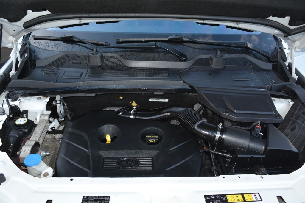 Land Rover Discovery Sport  2017