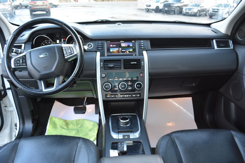 Land Rover Discovery Sport  2017