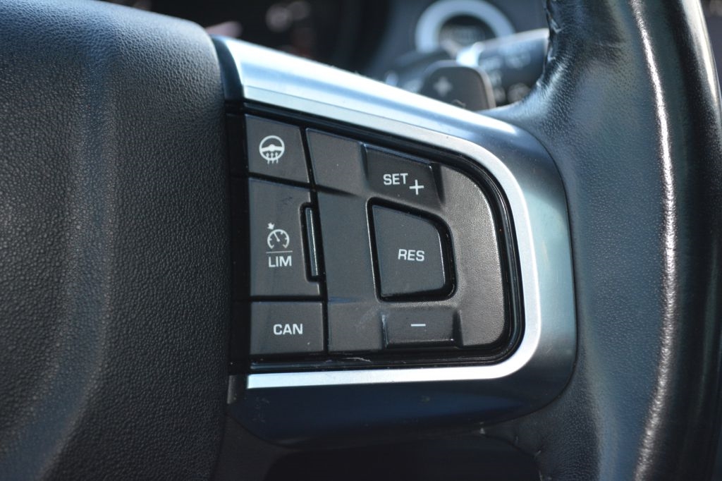 Land Rover Discovery Sport  2017