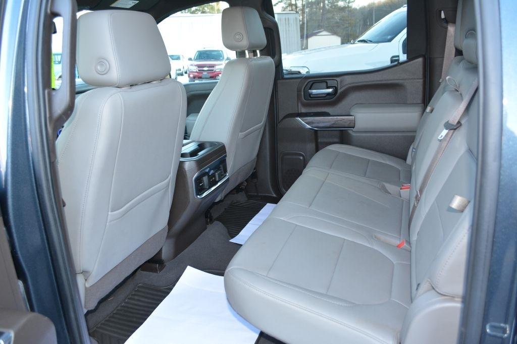 Chevrolet Silverado 1500  2021