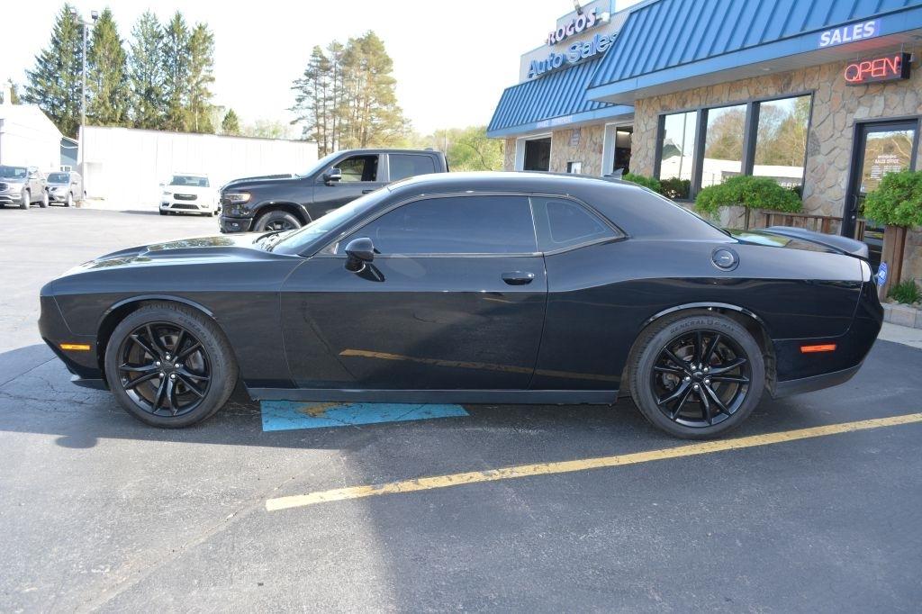 Dodge Challenger  2016