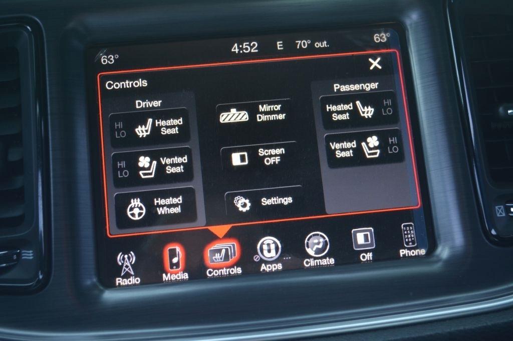 Dodge Challenger  2016